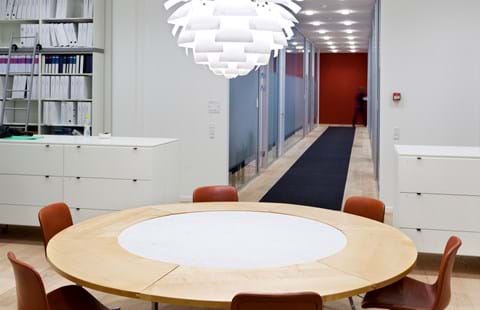 bruun og hjejle mødebord og gang, Fraster filt tæppe